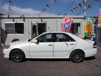 2004 Toyota Mark II Images