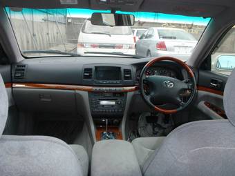 2004 Toyota Mark II Pictures