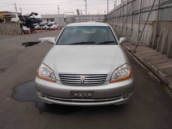 2004 Toyota Mark II Pictures