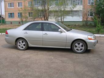 2004 Toyota Mark II Photos