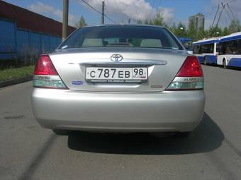 2004 Toyota Mark II Pictures