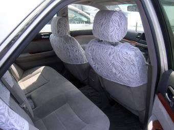 2004 Toyota Mark II Pictures