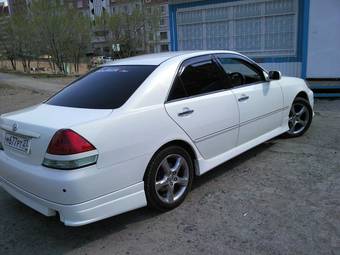 2004 Toyota Mark II Photos