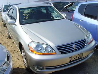 2004 Toyota Mark II Photos