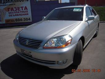 2004 Toyota Mark II Images