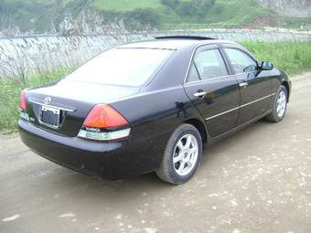 2004 Toyota Mark II Pictures