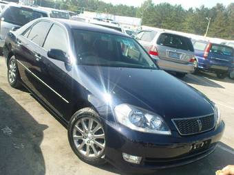 2004 Toyota Mark II Pictures