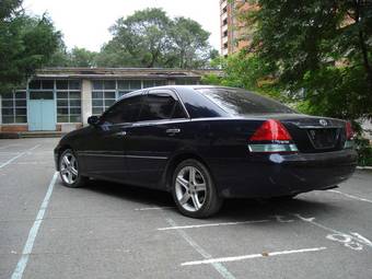 2004 Toyota Mark II Photos