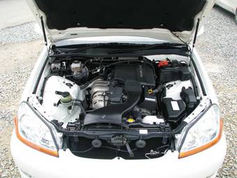 2004 Toyota Mark II Photos