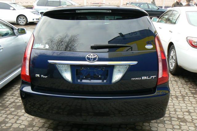 2003 Toyota Mark II Wagon Blit