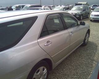 2003 Toyota Mark II Wagon Blit Pictures