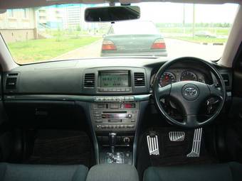 2003 Toyota Mark II Wagon Blit Photos