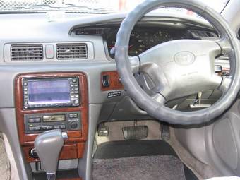 Toyota Mark II Wagon Qualis