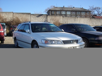 1998 Toyota Mark II Wagon Qualis