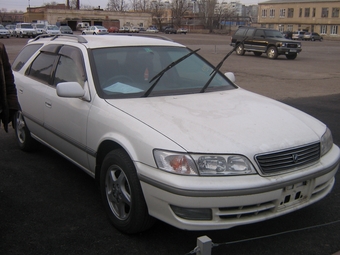 1998 Toyota Mark II Wagon Qualis