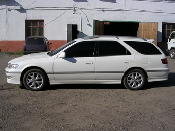 1998 Mark II Wagon Qualis