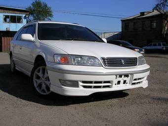 1998 Toyota Mark II Wagon Qualis