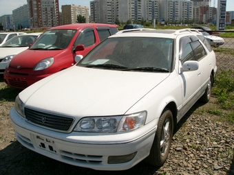 1999 Toyota Mark II Wagon Qualis