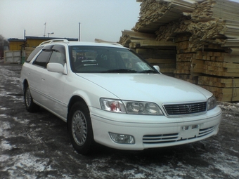 1999 Toyota Mark II Wagon Qualis