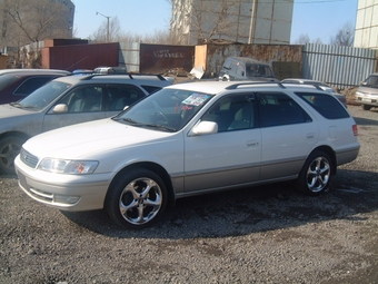 1999 Toyota Mark II Wagon Qualis