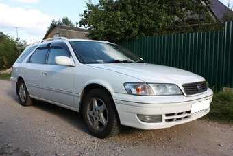 Toyota Mark II Wagon Qualis