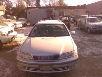 2000 Toyota Mark II Wagon Qualis