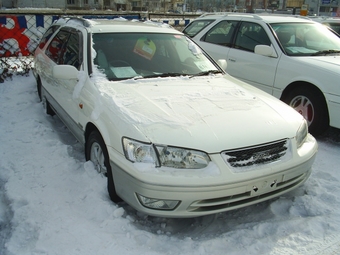 2000 Toyota Mark II Wagon Qualis