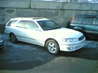 2001 Toyota Mark II Wagon Qualis