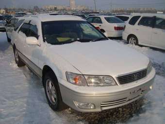 2001 Toyota Mark II Wagon Qualis