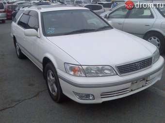 2001 Toyota Mark II Wagon Qualis