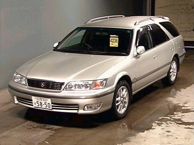 2001 Toyota Mark II Wagon Qualis Pics