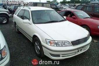 2001 Toyota Mark II Wagon Qualis