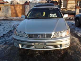 2001 Toyota Mark II Wagon Qualis Pictures