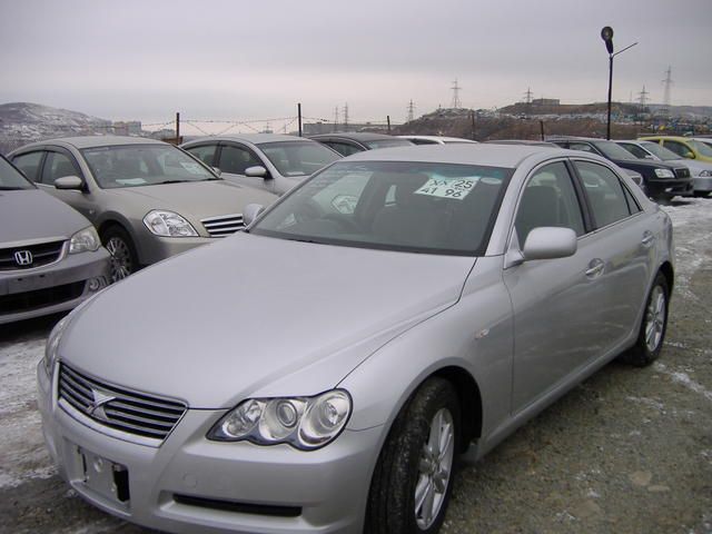 2004 Toyota Mark X