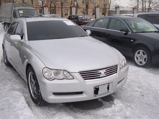 2004 Toyota Mark X