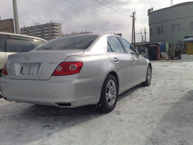 2004 Toyota Mark X