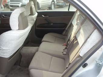 2004 Toyota Mark X Pictures