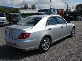 2004 Toyota Mark X Photos