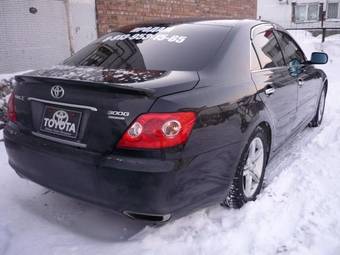 2004 Toyota Mark X Photos