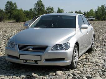 2004 Toyota Mark X Photos