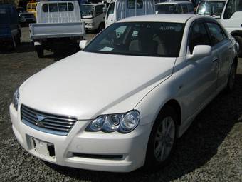 2004 Toyota Mark X Photos