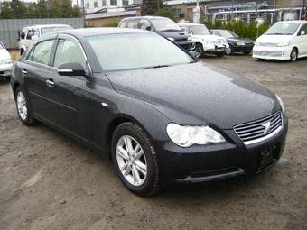 2004 Toyota Mark X Images