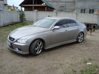 2004 Toyota Mark X Pictures