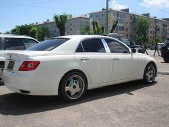 2004 Toyota Mark X Photos