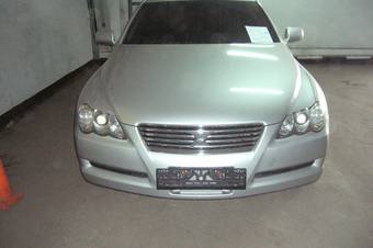 2004 Toyota Mark X Photos