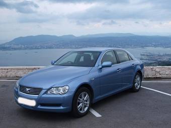 2004 Toyota Mark X Photos