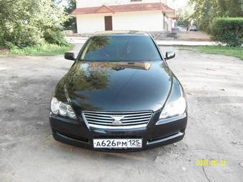 2004 Toyota Mark X Photos