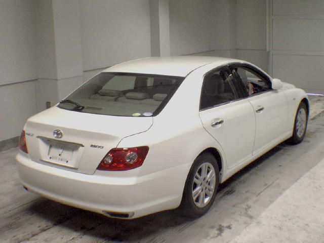 2005 Toyota Mark X