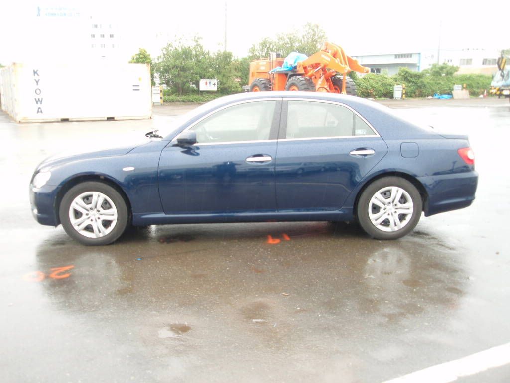 2005 Toyota Mark X