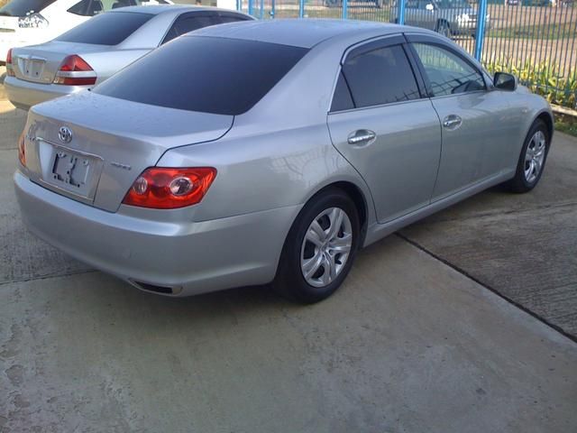 2005 Toyota Mark X